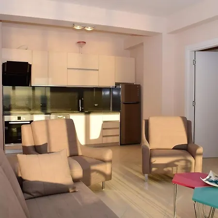 Brisa Del Mar Beachfront * Дуррес