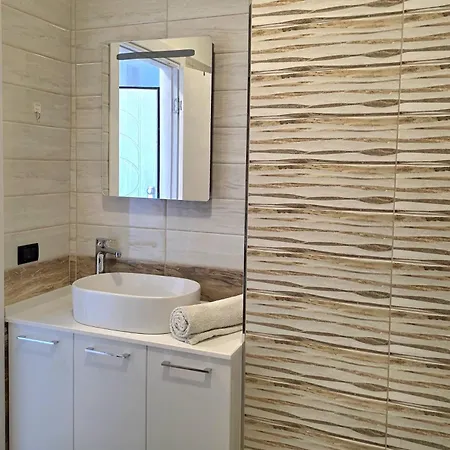 Brisa Del Mar Beachfront Апартаменты