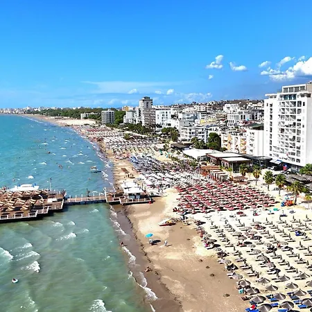 Brisa Del Mar Beachfront