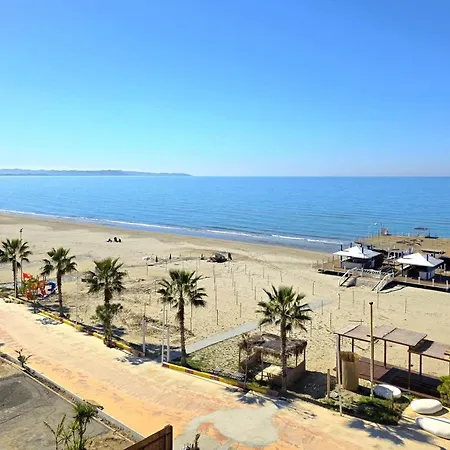 Brisa Del Mar Beachfront