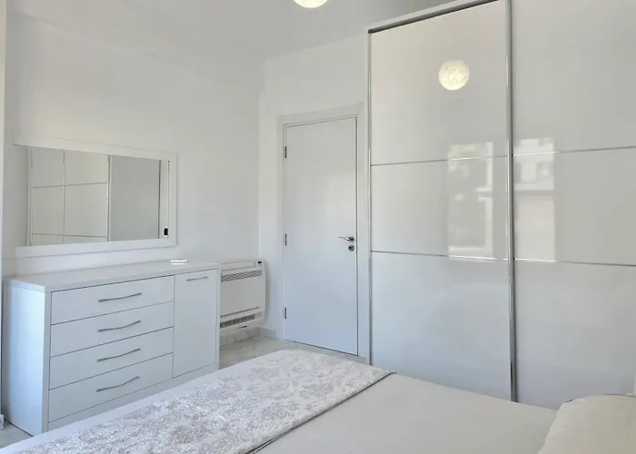 Brisa Del Mar Beachfront 公寓 Durrës